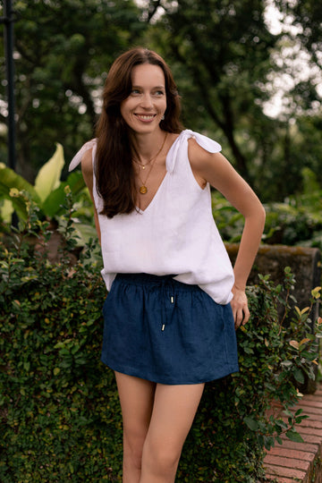 Classic Linen Shoulder Bow Tie Top in White