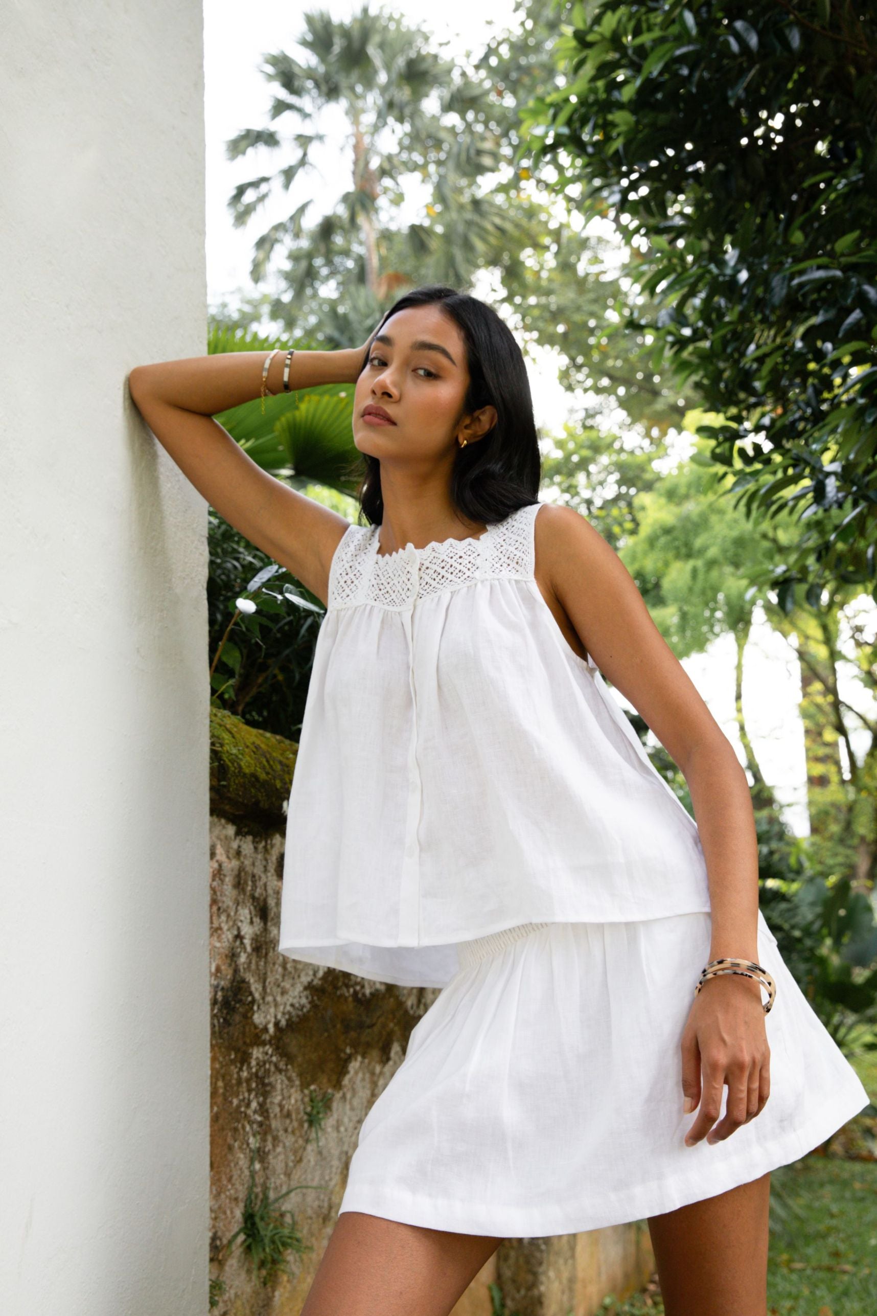Tops – Summery The Label